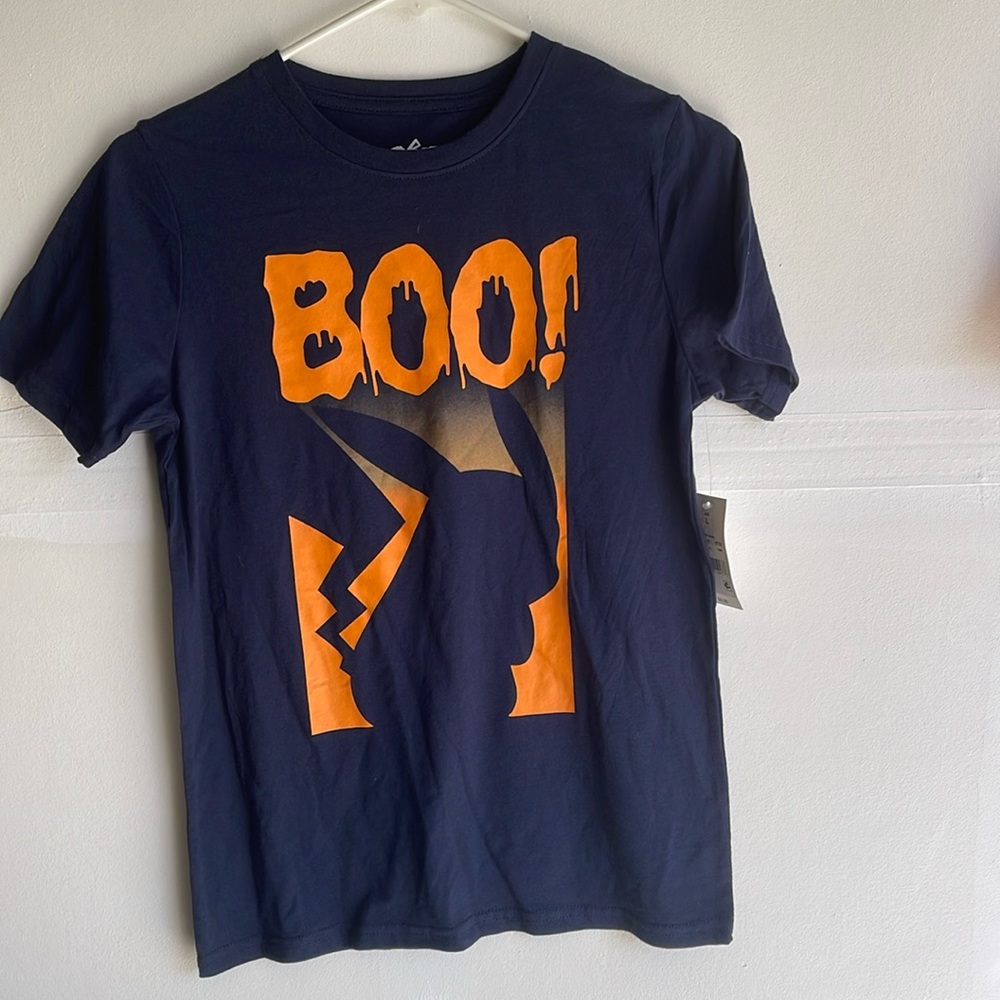 Pokémon TShirt. Size large. NWT. Navy blue.